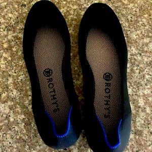 Rothy’s black flats. NWOT.